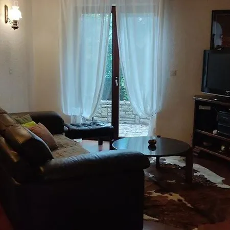 House Ermanna Pula