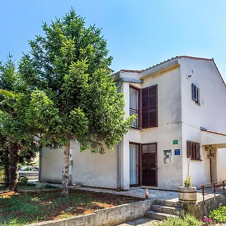 Ferienhaus House Ermanna