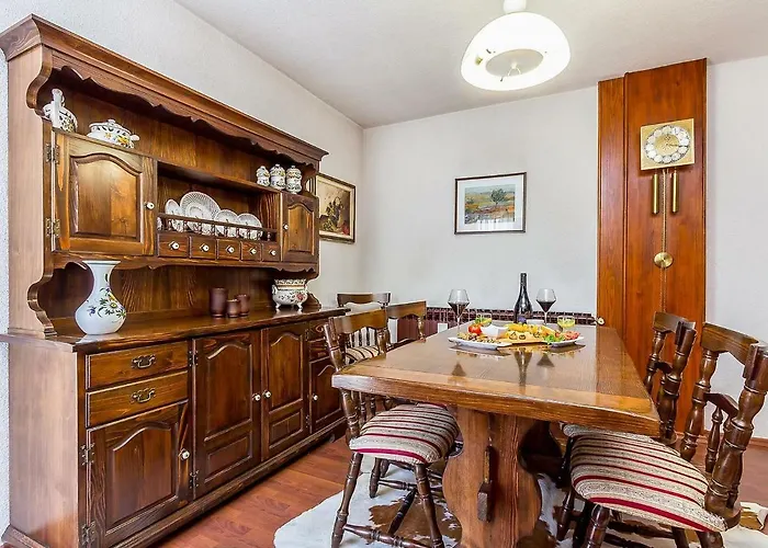 House Ermanna Vikendica